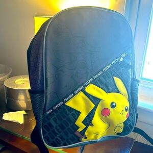 Beautiful backpack! Pokémon! NEW!